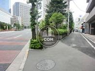 Y路地角