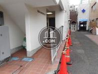 正面玄関