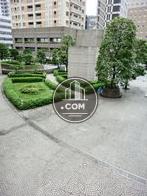 グリーンの多い敷地内