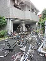 駐輪スペースがあります