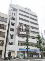 しっかりとした造りの建物です