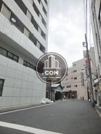隣接する脇道