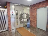 自動ドアタイプの扉です