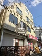 窓面も多く明るい室内