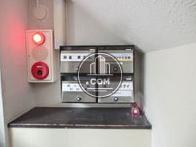 玄関内に確保されたポスト