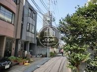 都会とは思えない程落ち着きのある場所です