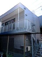 マガザン大倉山の外観写真
