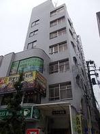 レアル新宿の外観写真