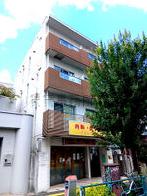 House虹色の外観写真