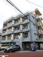 第二前澤マンションの外観写真