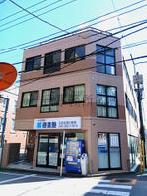 共成館の外観写真