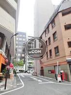 側面道路奥からのアングル