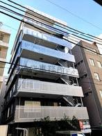 天翔オフィス新宿三丁目の外観写真