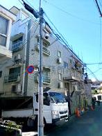 荒井マンションの外観写真