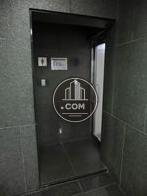 １階エントランスにあるトイレです