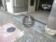 段差のない玄関口です
