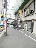背面側の通り沿い