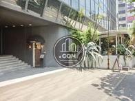 1階はテナントフロアとなっています