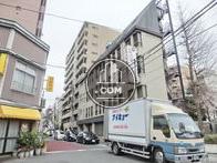 小伝馬町駅へ向かう公道です