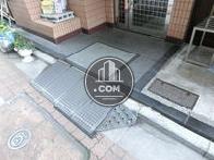 正面玄関