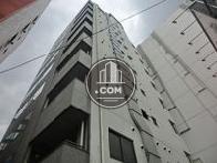 ビル裏側の外観です