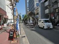 芝浦口の繁華街エリア内です