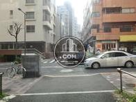 交通量の多い前面道路