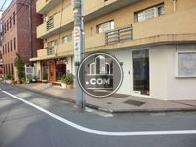 一階は店舗が入っております