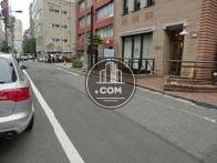 物件前の通りは静かです