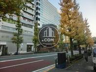 物件入口から見た周辺です