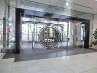 間口の広い玄関口