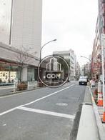 南側の側面通り