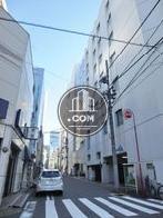 背面通りの様子