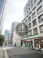 背面通り奥からの様子