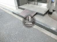 玄関前の床面