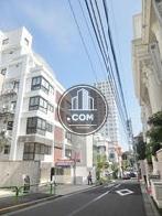 外苑前駅方面