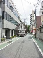 東大正門前方面