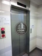 1基あるエレベーター