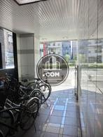 入口側から前面の通りを見た視点
