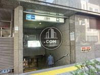 地下鉄出入り口と直結