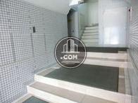 ひっそりとした共有スペース