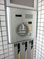 部屋番号を入力するタイプのインターホンです