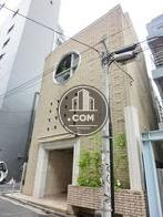 円形の窓を配置