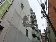 建物の裏側です