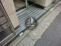 少しだけ段差があります
