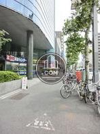 幅広な歩道