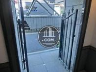 正面玄関