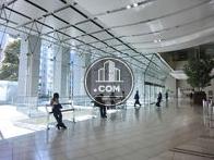 奥行きの感じられる共有スペース