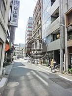 車通りの少ない公道
