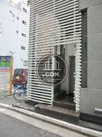 裏手に外階段が設けられています